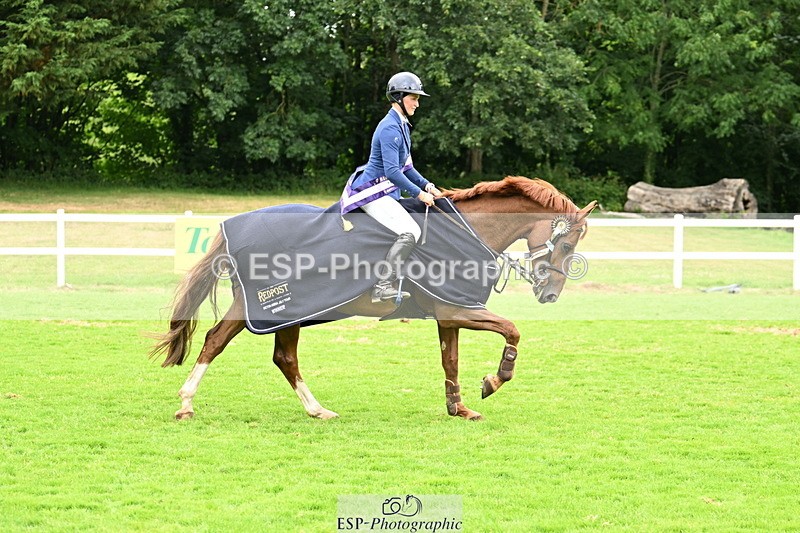 250705A-132300-14881 - Cls 30 Snr Foxhunter 2nd R Jump Offs and Presentations