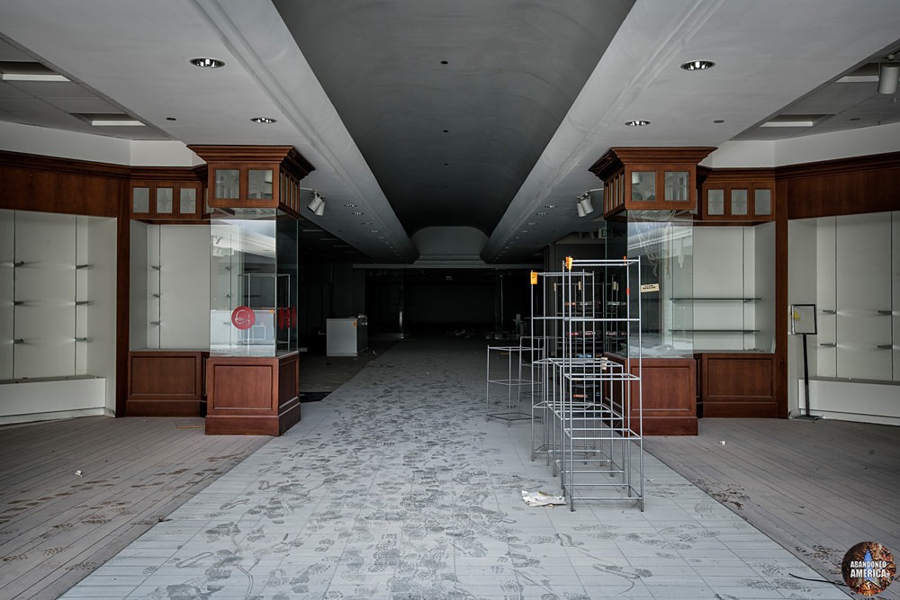 Owings Mills Mall (Owings Mills, MD) | Cleared Out - Owings Mills Mall