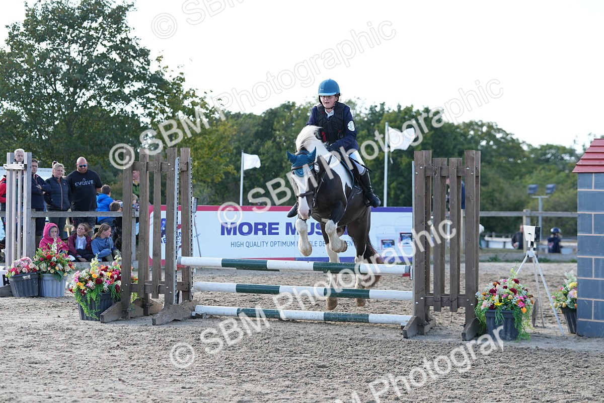 SBM_51061 - J8 - Junior Pony 65cm Championship