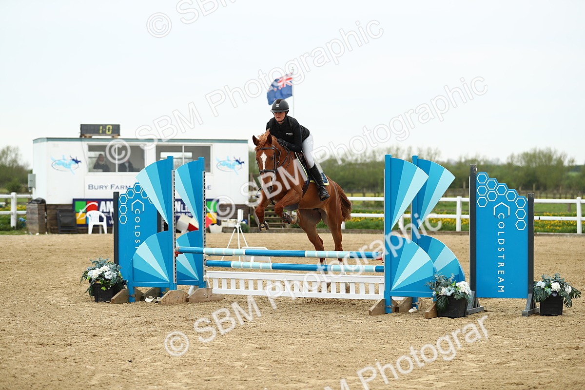 SBM_000252 - Class 2 - Senior British Novice 90cm