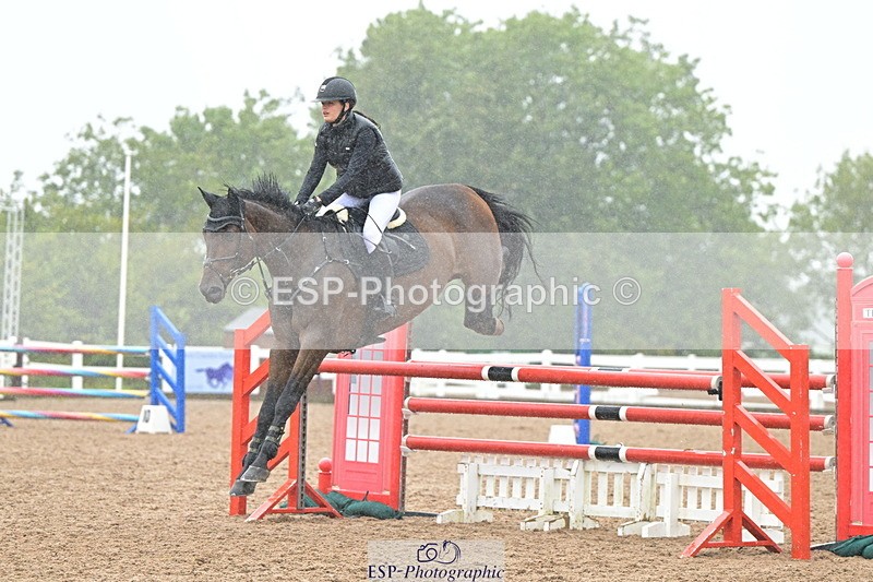 240925A-133651-00943 - Cls 4 Newcomers and 1.10m Open