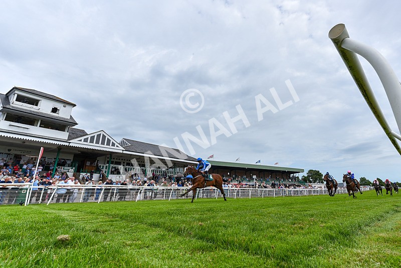 220626-Race 1-Minzelle-0931 - Race 1 14.30pm British EBF Maiden Fillies' Stakes
