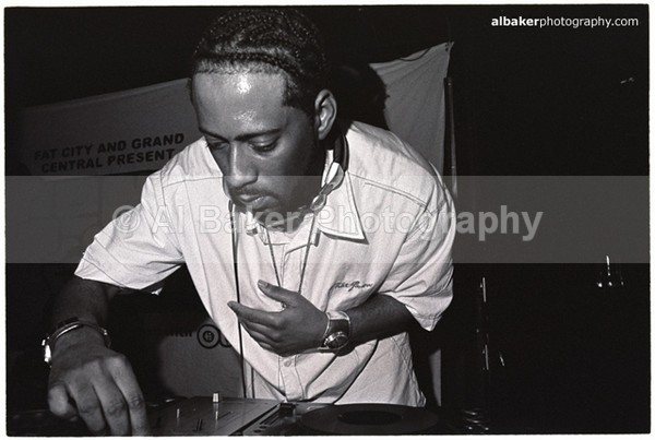 07 madlib - Friends-&-Family @ the-roadhouse 07.02.04