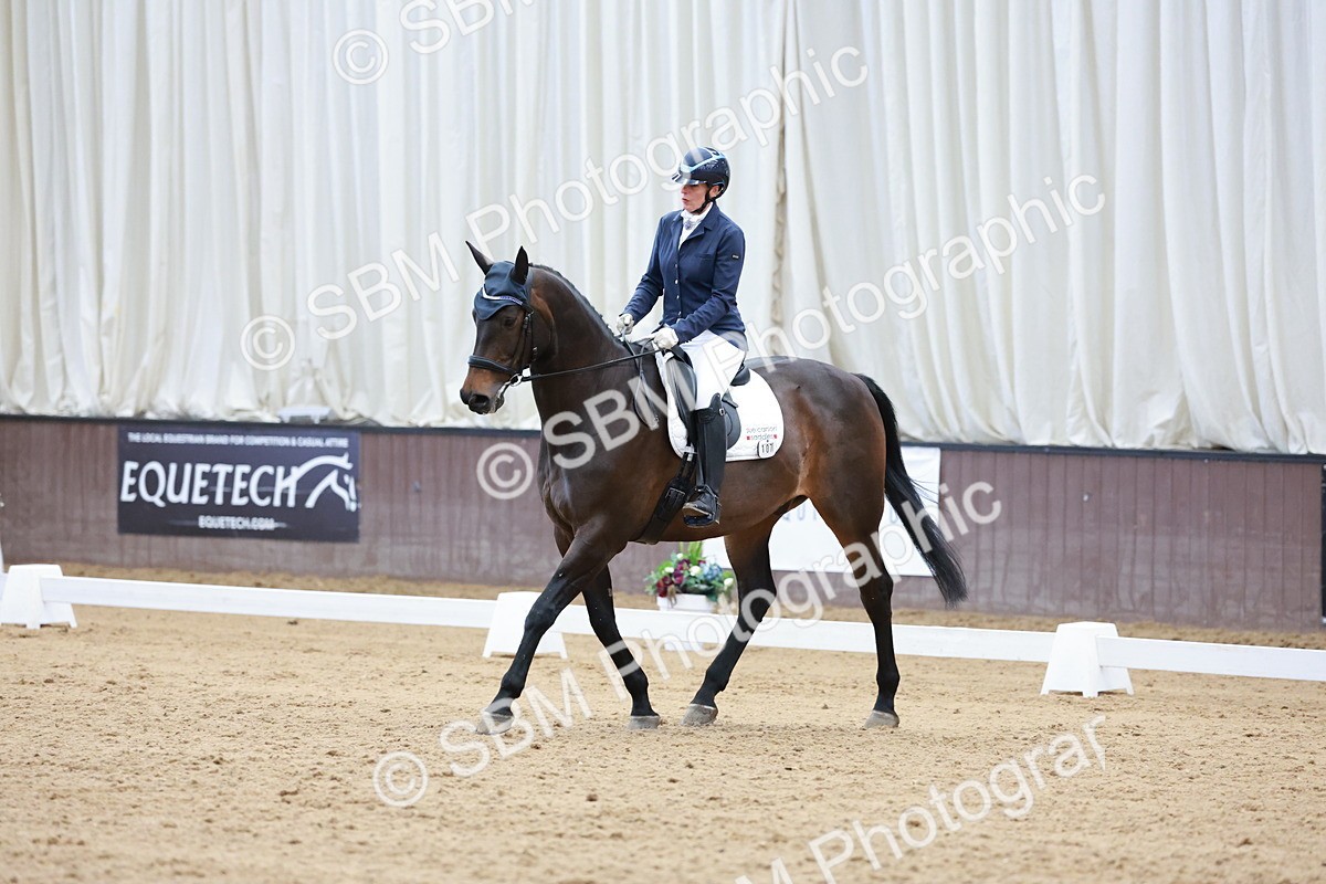 SBM_008852 - Class 6b - Novice 6 - 11.02-12.19