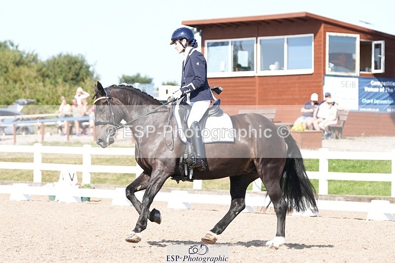 250817-161230-11871 - 074-Jessica.AllenHendrewen.Desert.Lady