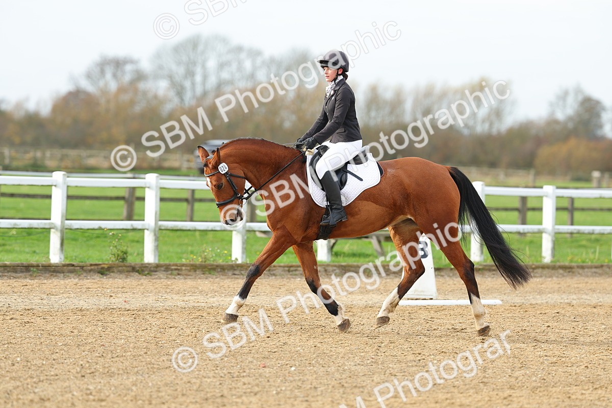 SBM_003580 - Class 6 - Novice 2