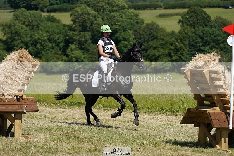 240629X-151148-3723 - 216-Tarka_Abraham-RICHAKER_ENDEAVOUR