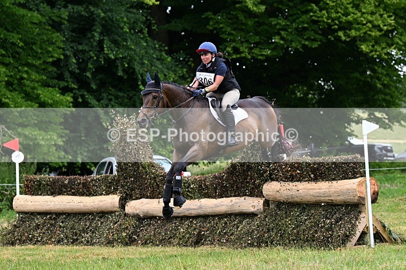 240630X-112135-6553 - 306-Samantha_Lewis-KNOCKRIGG_BRONCO