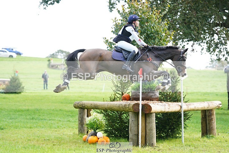 231020-101738-06072 - 007-JEWEL-Charlotte.Cooke-XC