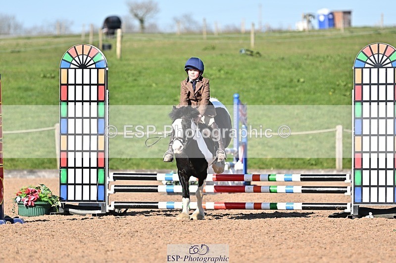 250401-163504-00142 - 60cm classes