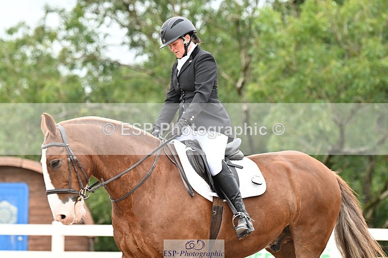 240817A-143349-09484 - 140-Kirsty.Clackworthy-Stitch.1