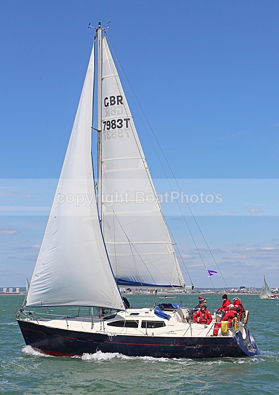 130601 GBR7983T WT7A0872 - ROUND THE ISLAND RACE - 1st June 2013