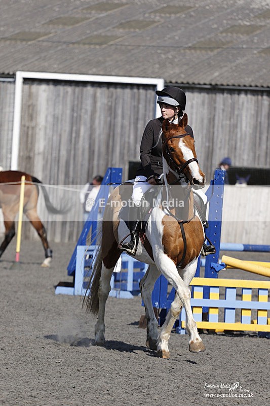 _EST0691 - Bourne Valley Riding Club Winter Showjumping 27/03/22