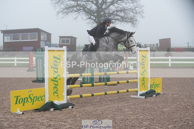 251207-095350-01546 - Cls 16 Blue Chip Winter Qualifier and 90cm