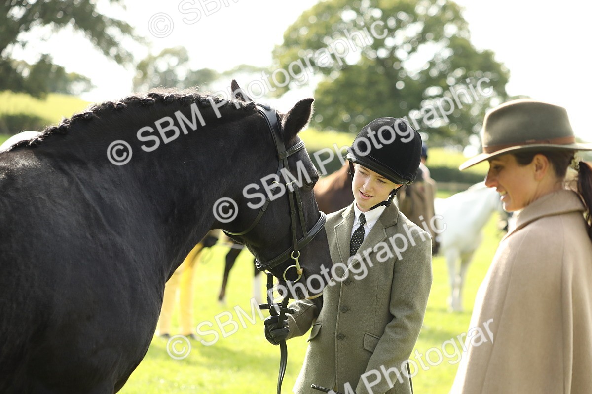 SBM_68662 - S40 - Junior Handler 9-12 Years
