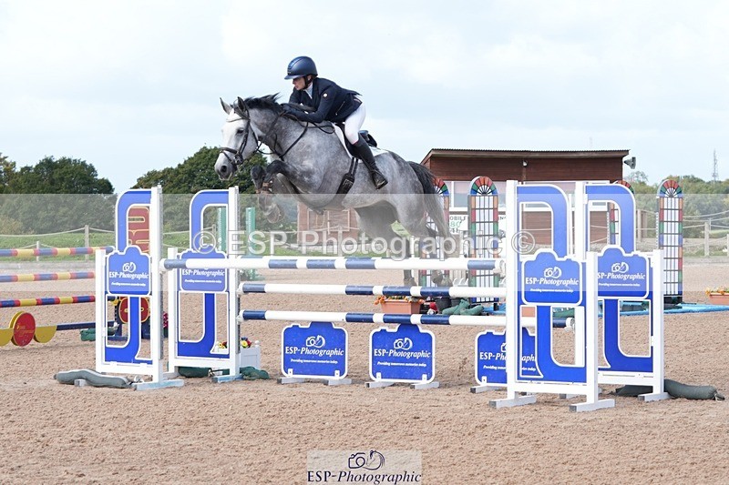 250913-115217-06760 - Cls 15 Snr Foxhunter
