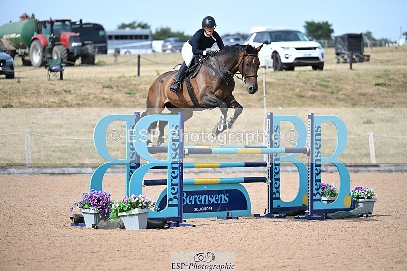 260802-163552-11931 - Cls 53 Foxhunter
