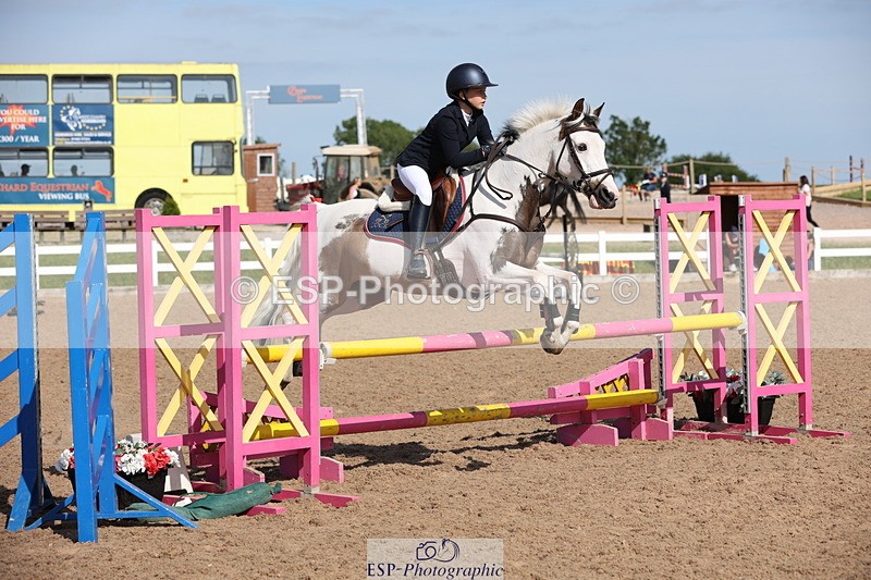 240629A-171745-08322 - Cls 13 Stepping Stones 128cm + 138cm