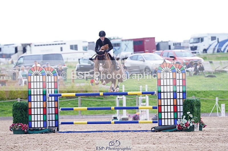 240802A-171156-05820 - Cls 19 National 1.30m Open