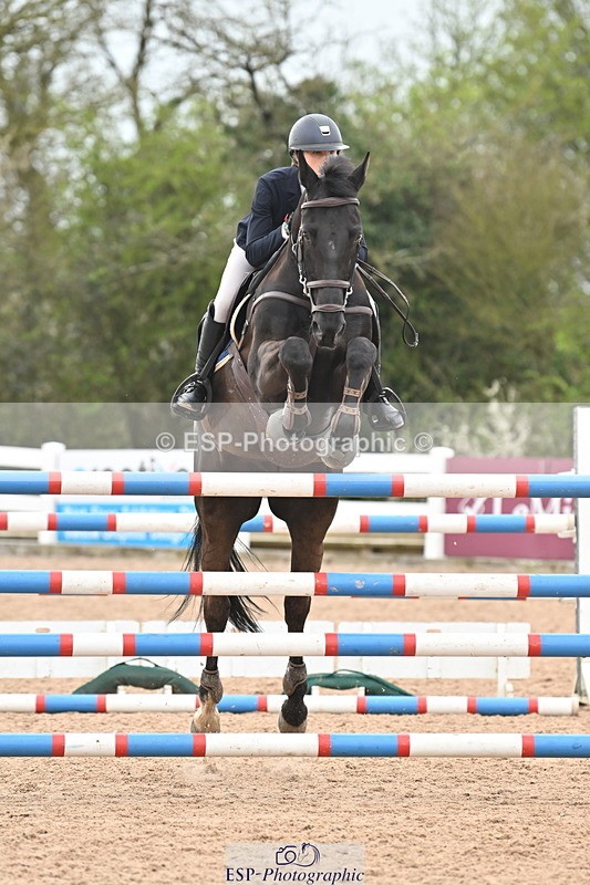 240406A-161924-04373 - Cls 17 National 1.30m Open