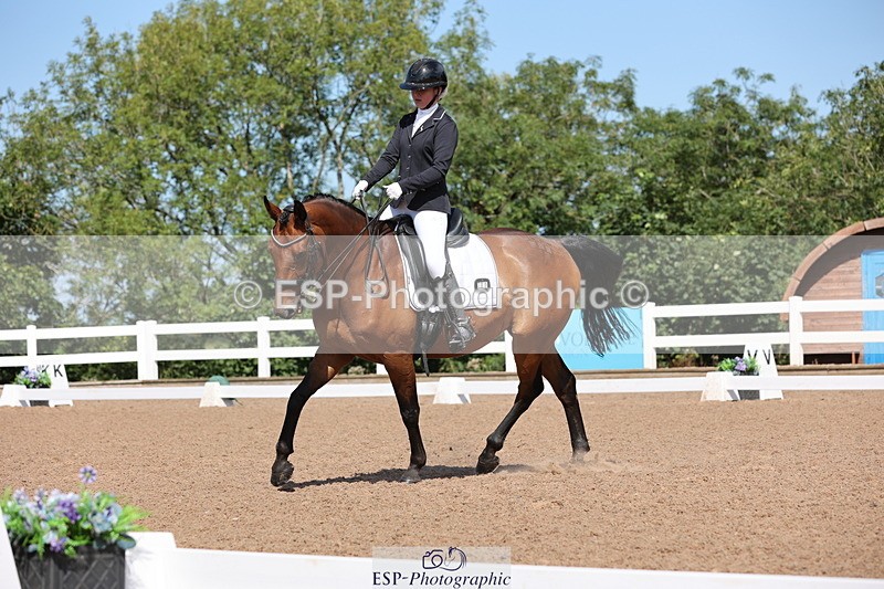 240816A-113152-04197 - 100-Ava.Porter-Sutherland