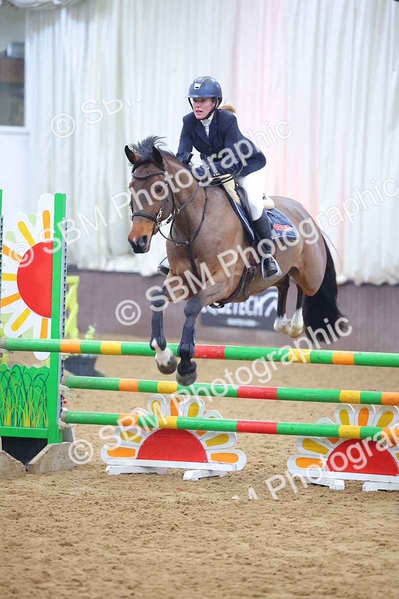 SBM_008554 - Class 21 - Nupafeed Supplements Senior Discovery/ 1m Open - First Round (1.00m)