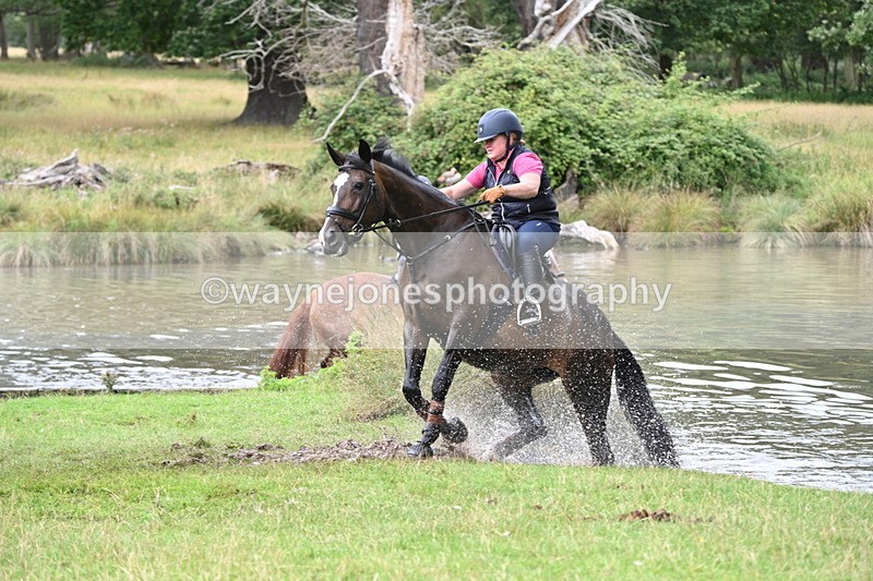 WJ7_2465 - Time at Water 11:14 to 11:36