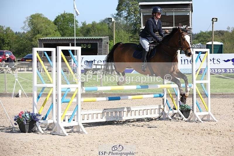 230513-101232-03718 - Cls 18 Snr 1.05m Open