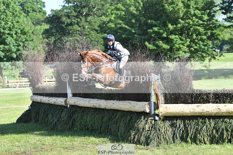 230527-173250-13909 - 112-BILLY_MAPLE-Kitty_King-XC