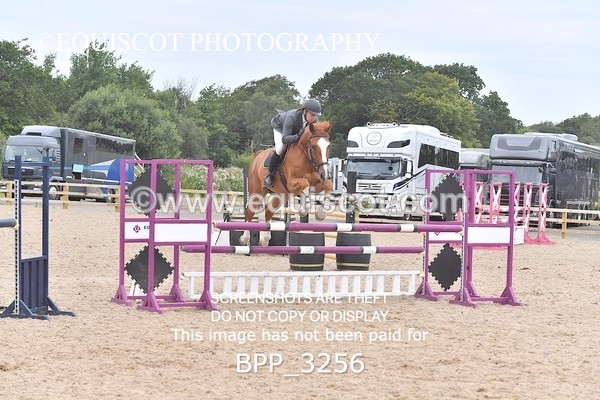 BPP_3256 - CLASS 5 Senior Newcomers/ 1.10m Open