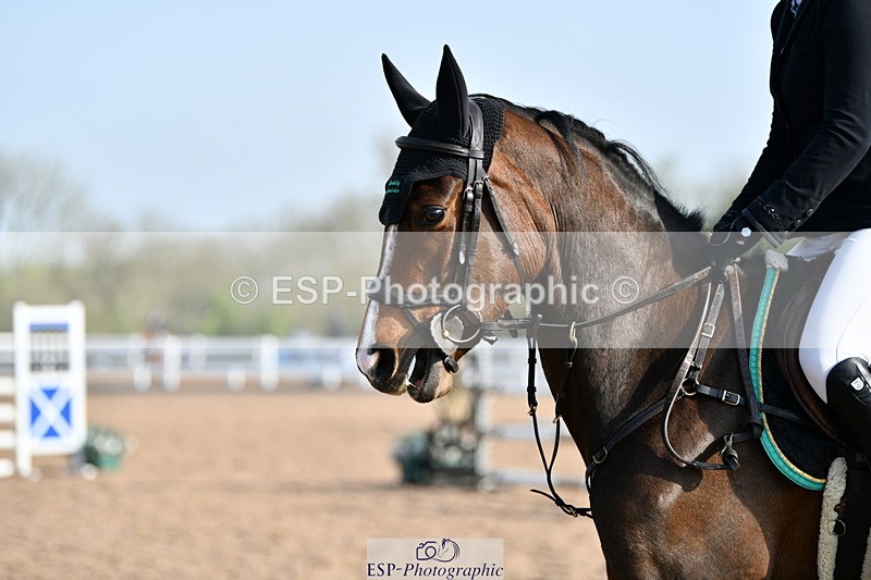 240511A-082532-10558 - Cls 27 85cm National Am Quali