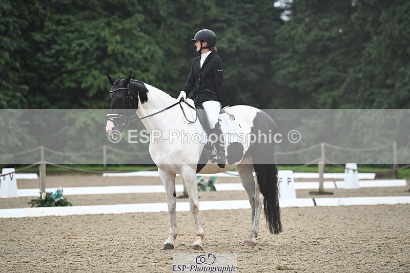 240720-113800-04361 - 123-Michelle_Wallis-Alvescot_Winning_Mood