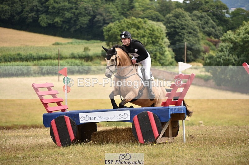 250802A-120408-02073 - B-073-Frankie.Mckechnie-DUNBYMOONLIGHT