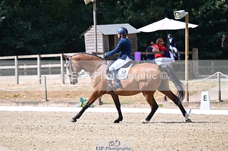260802A-105135-05423 - Novice Silver break - break