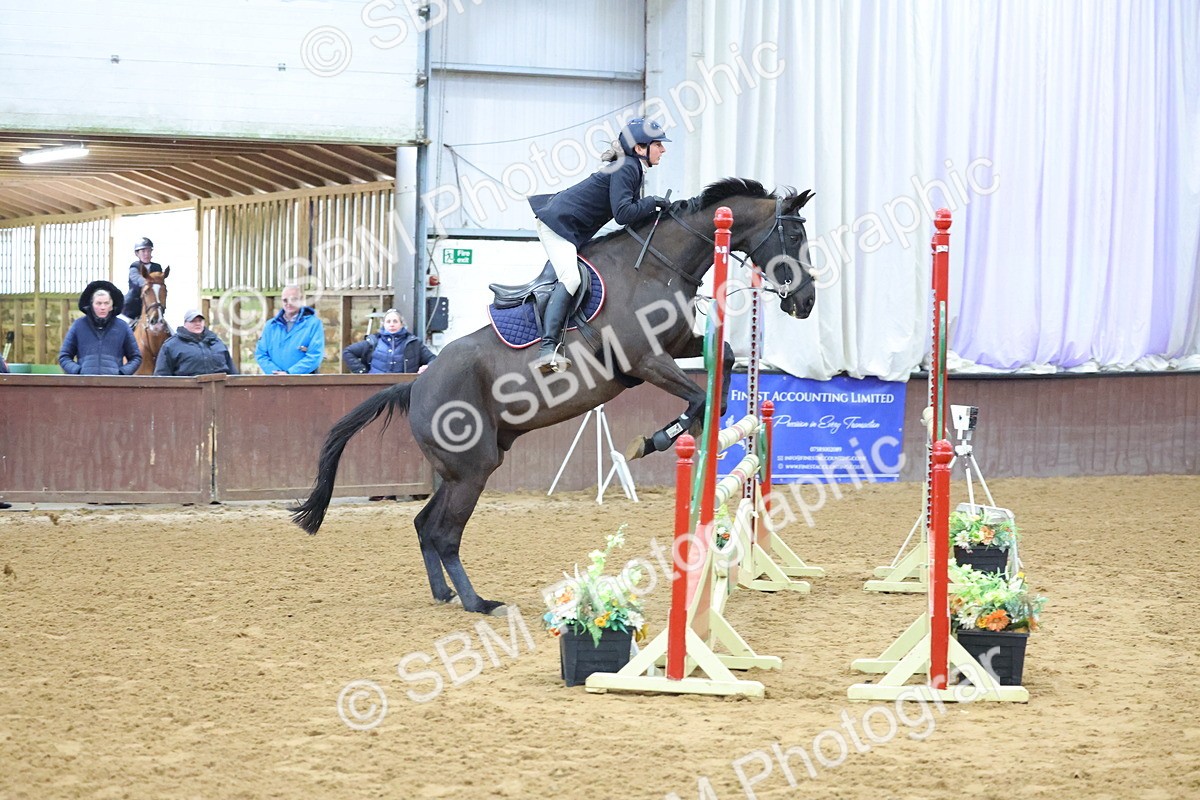SBM_010521 - Class 23 - Senior Newcomers/ 1.10m Open - First Round (1.10m)