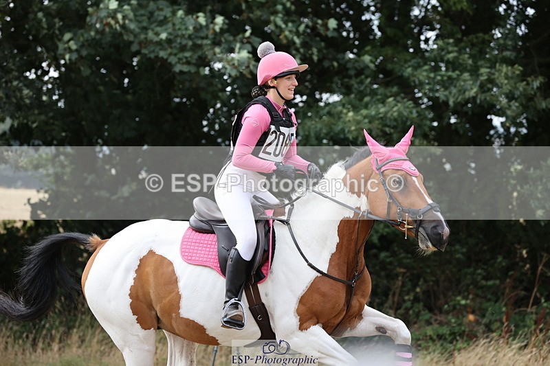 250824A-130336-36910 - 2085-Izabelle.Woodman