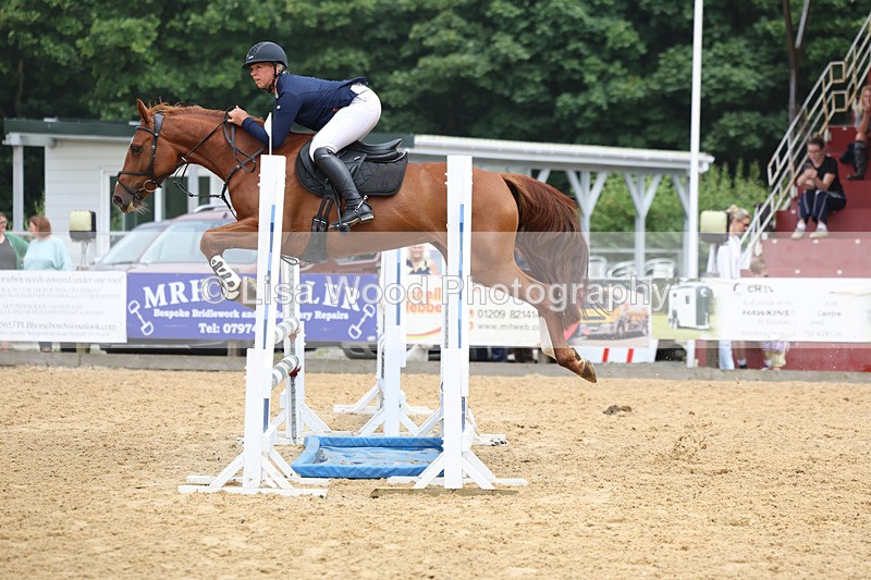 3E7A5656 - Class 4: Senior British Novice/90cm open