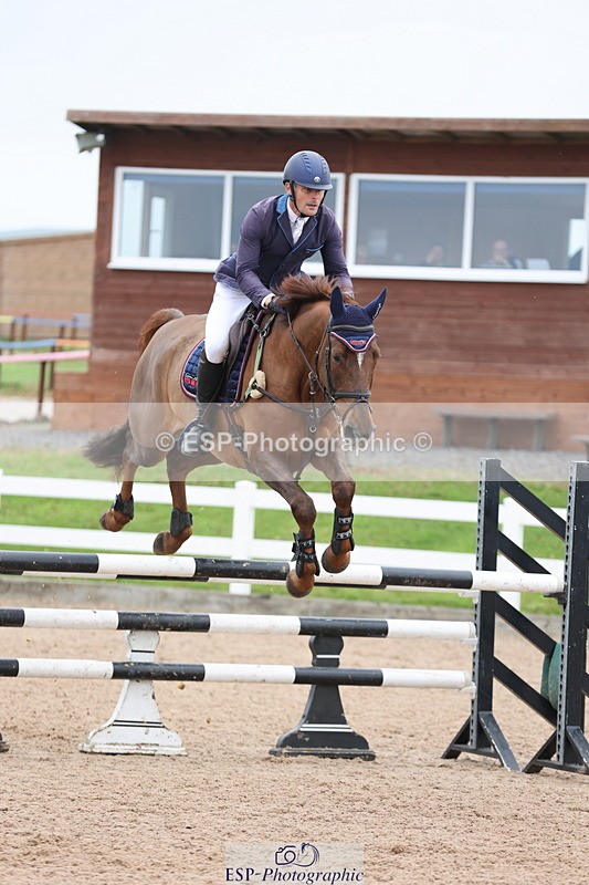 241101A-105518-01235 - FRI Cls 4 Snr 1.05m