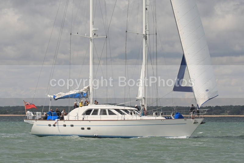 170801 CRAFTSMANS ART 1Y3A0514 - COWES WEEK - 1st August 2017