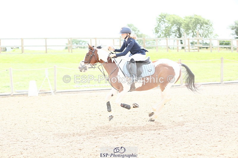 230715A-110554-00574 - Cls 34 Springboard 128cm & 138cm