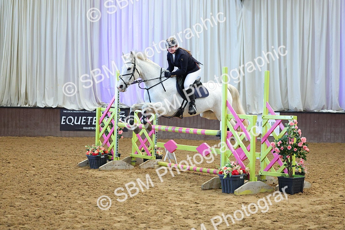 SBM_005344 - Class 22 - Bliss of London Novice Winter Championship Qualifier 90cm