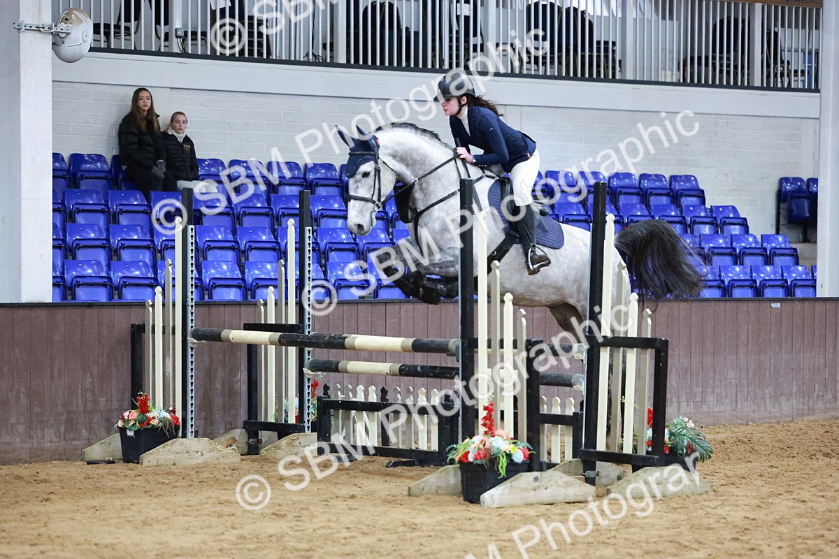 SBM_007407 - Class 24 - Nupafeed Supplements Senior Discovery/ 1m Open