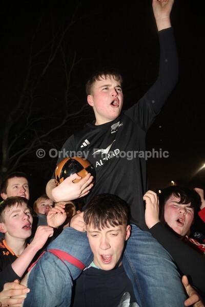 DAD12255 - New Years Boys Ba'