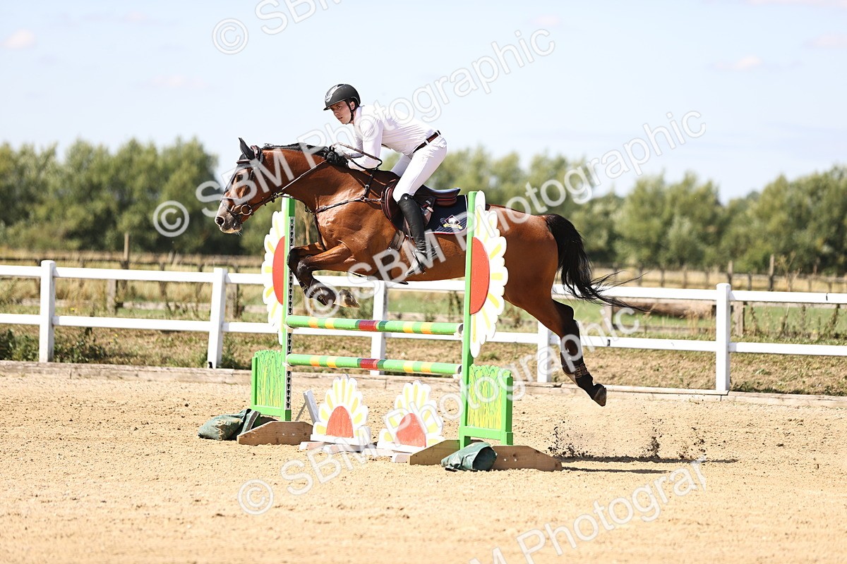 SBM_008089 - Class 10 - Senior 1.05m Open