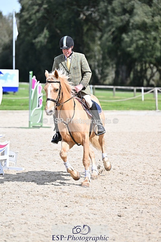 240413-121108-00875 - Cls 5+6 80cm Start to 1pm