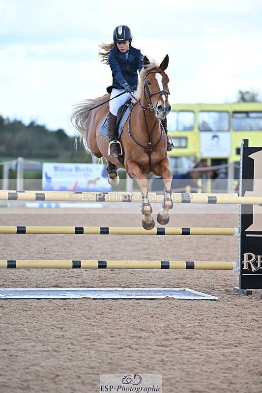 231014A-122613-04573 - Cls 19 1.15m Members Cup