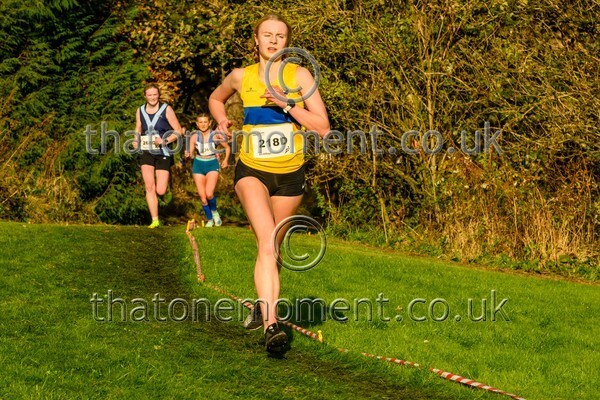 NatRel25-916048 - Senior Female Set Three