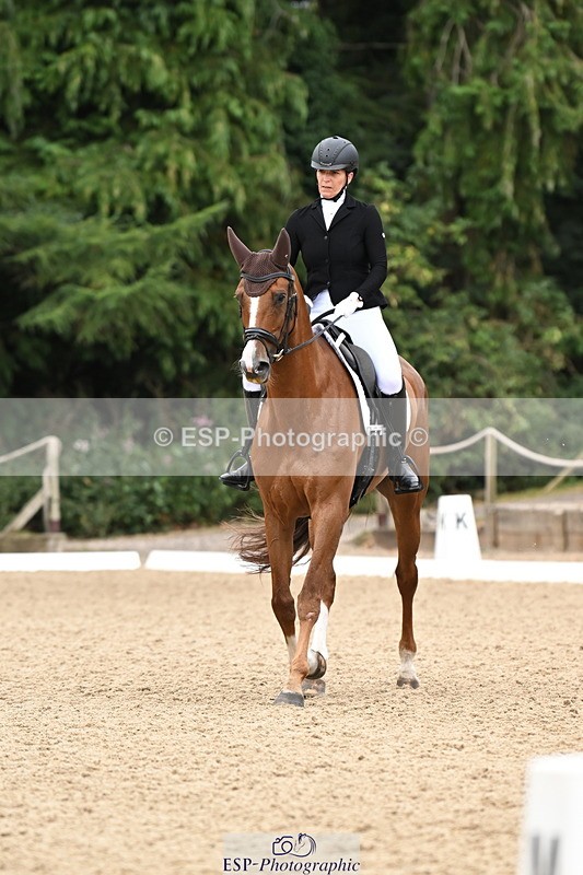 250808A-102220-00094 - 046-Alice.De.Soer-Lauretta.S