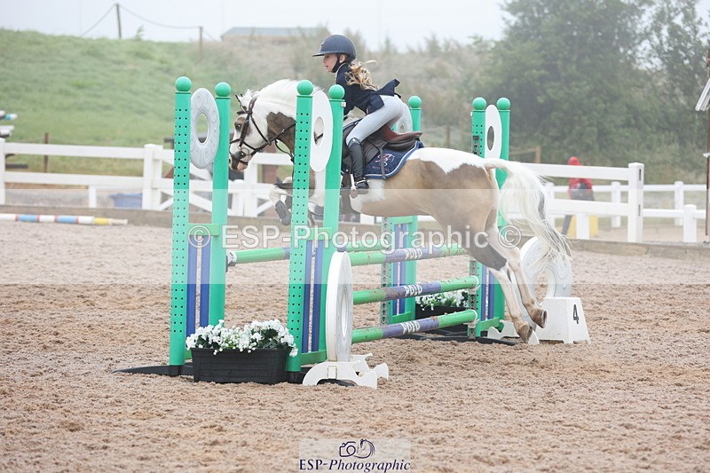 240630A-085845-11368 - Cls 30 British Novice and 80cm Open