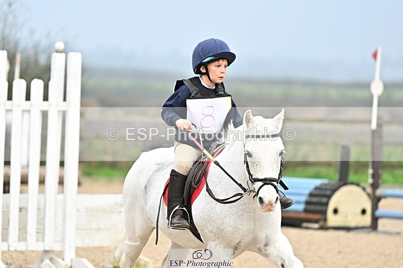 241110-102512-00295 - 40cm Showjumping